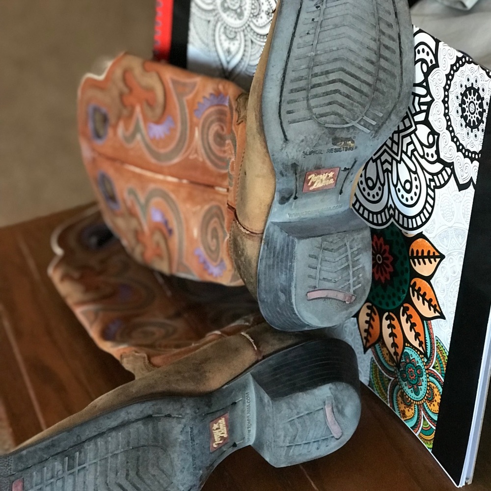 Tony Lama boots